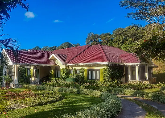 Pet Friendly hotel: The Riverside Inn