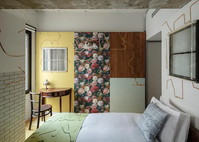 Family Hotel: Bna Wall
