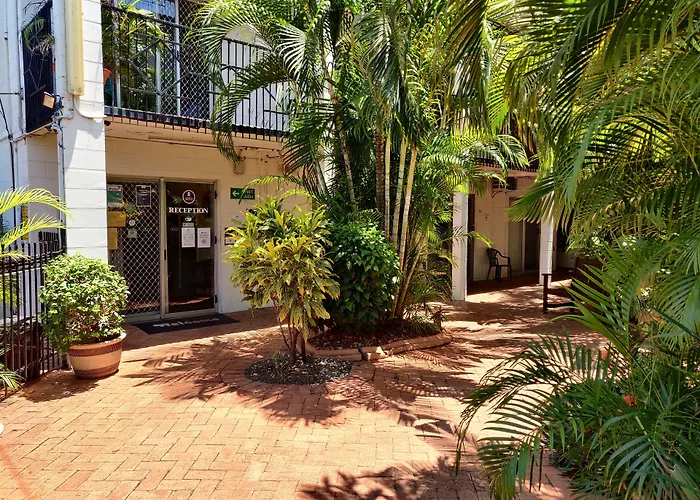Dog friendly hotels Coconut Grove Holiday Apartments