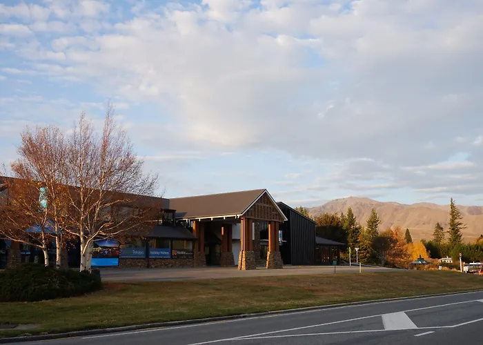 Cheap hotels Godley