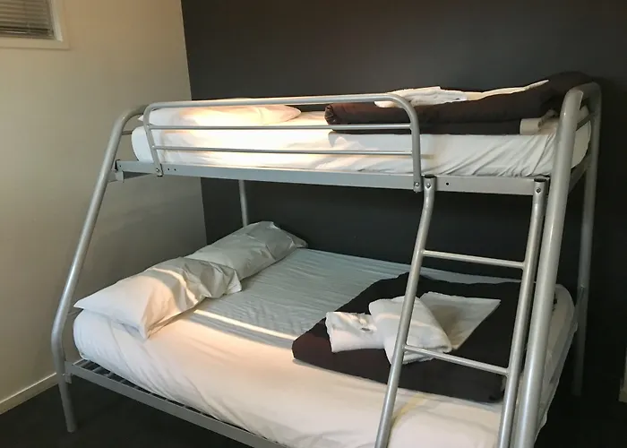 Nomads Queenstown Hostel