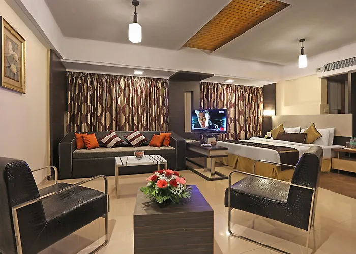 Nestor , Mumbai