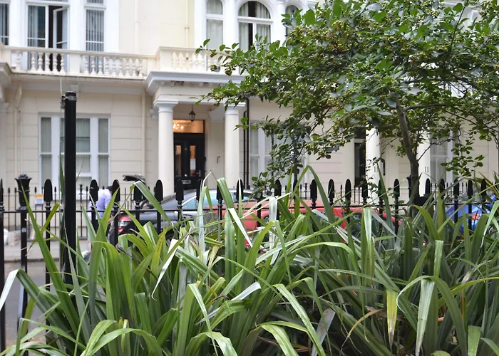 Paddington Apartments