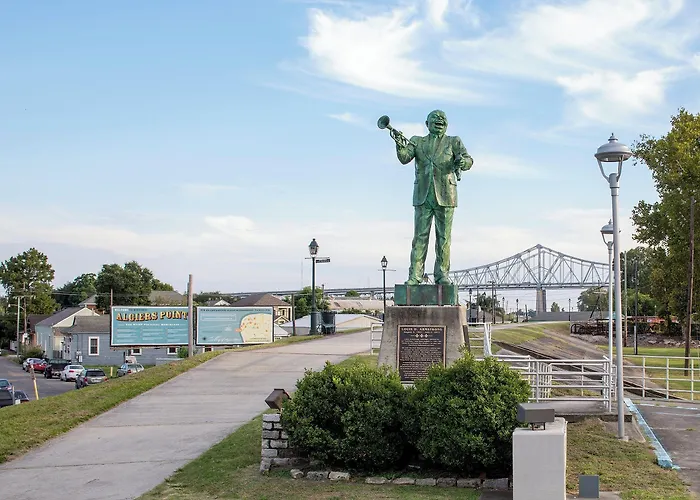 Beach hotel: Federal City Inn & Suites