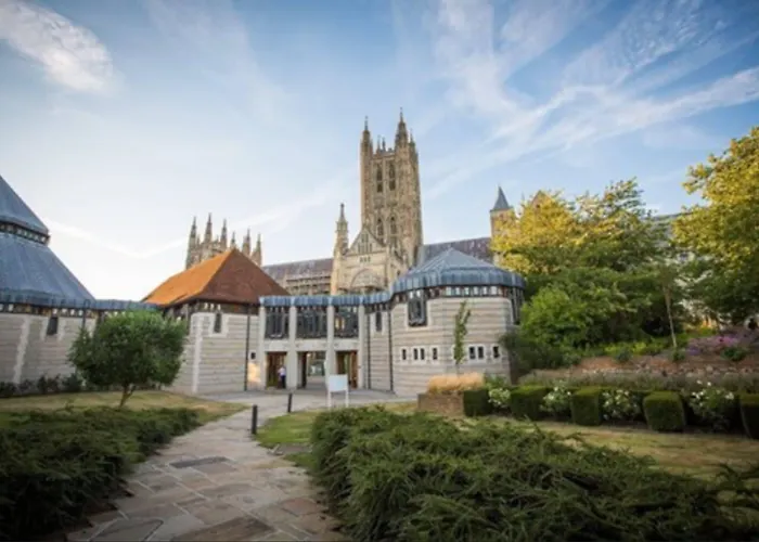 Cathedral Lodge