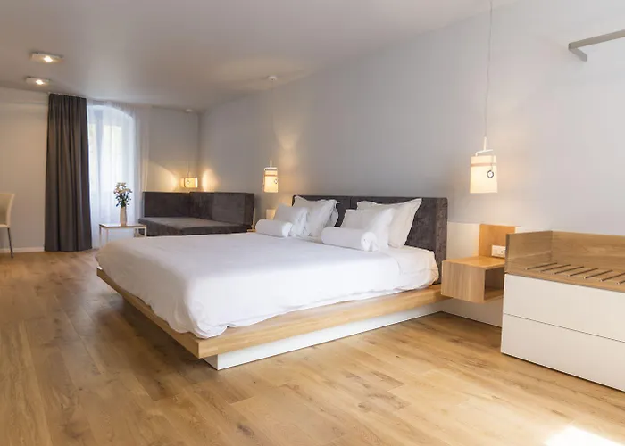 In Luxury hotels Divota Apartment
