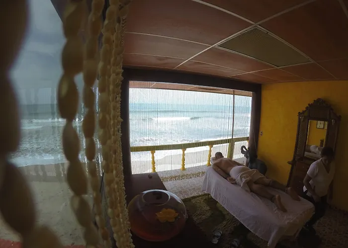 Hotel Estero Y Mar