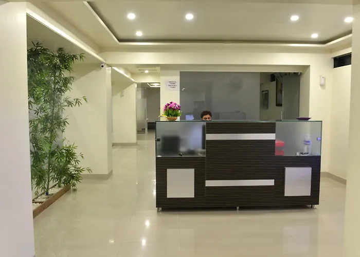 Suresh Inn