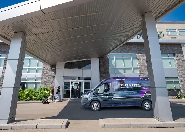 4 star hotel: Applause Hotel Calgary Airport By Clique