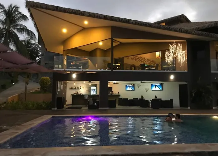 Spa Hotel: Nammbu Beach Front Bungalows