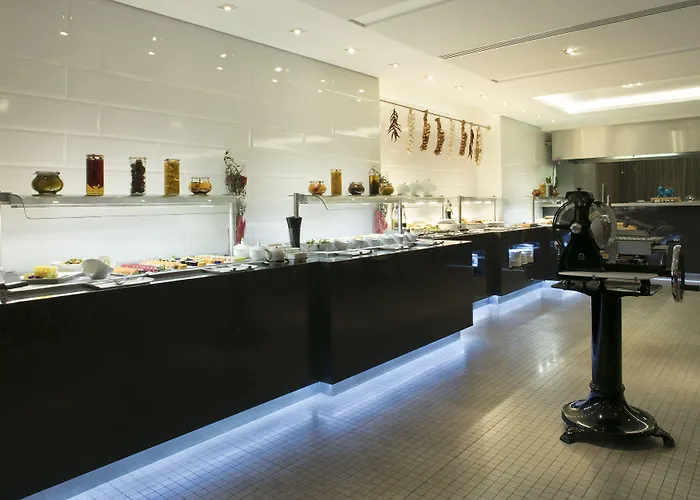 Luxury hotel only: Tangla Hotel Brussels