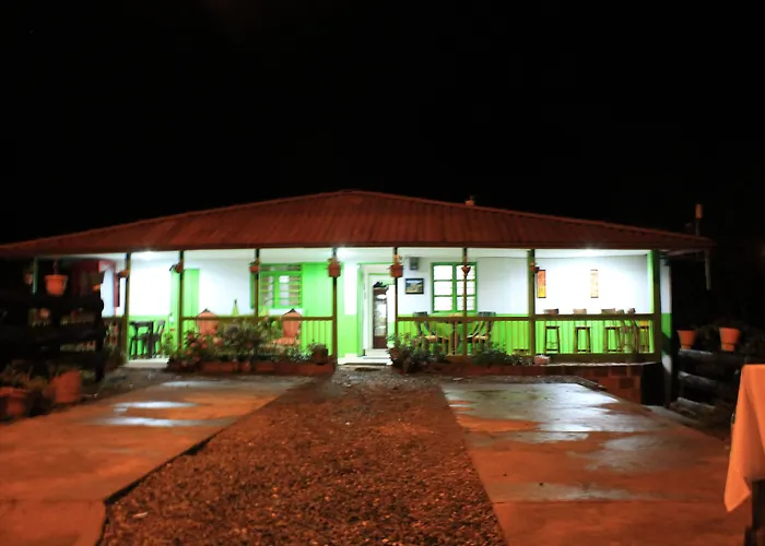 Hostal Y Camping Los Girasoles