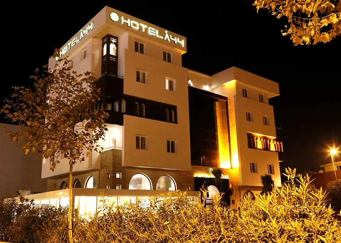 Hotel A44