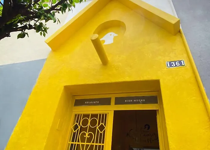 Casa Canario Hostel