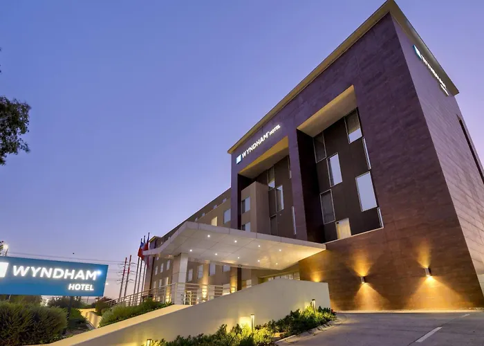 La Quinta by Wyndham Santiago Aeropuerto