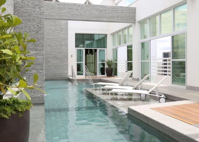 Hotel near College: Hotel Cadoro Sao Paulo