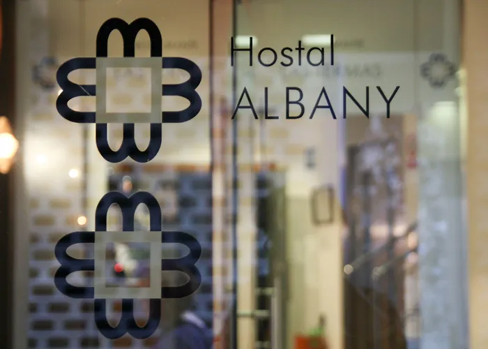  Hostal Albany