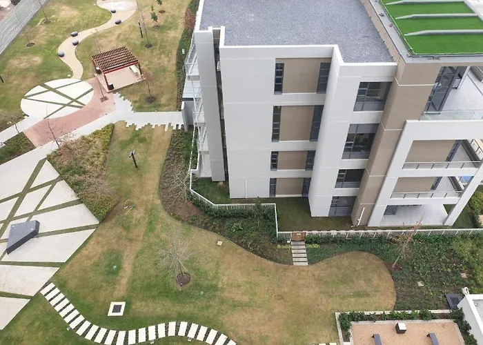 All Vacation Rentals Menlyn Maine s