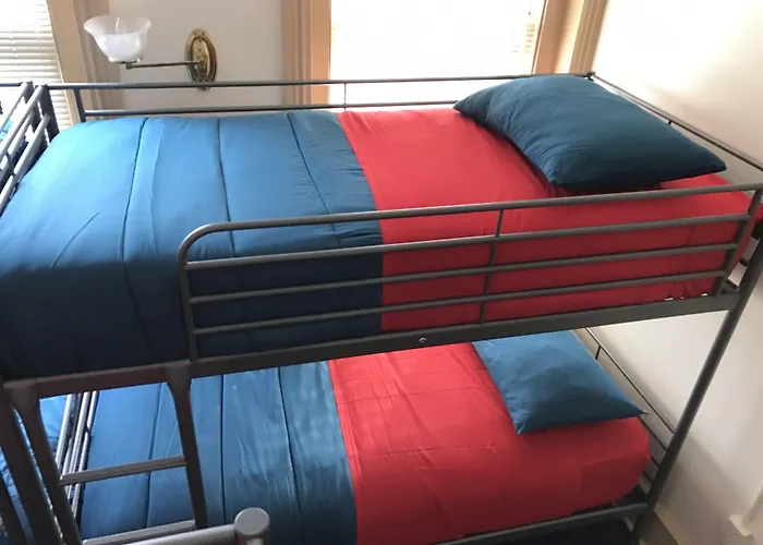 Duo Nomad (Adults Only)