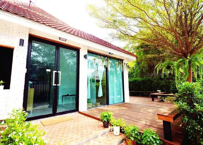 Early Bird Hostel Ayutthaya
