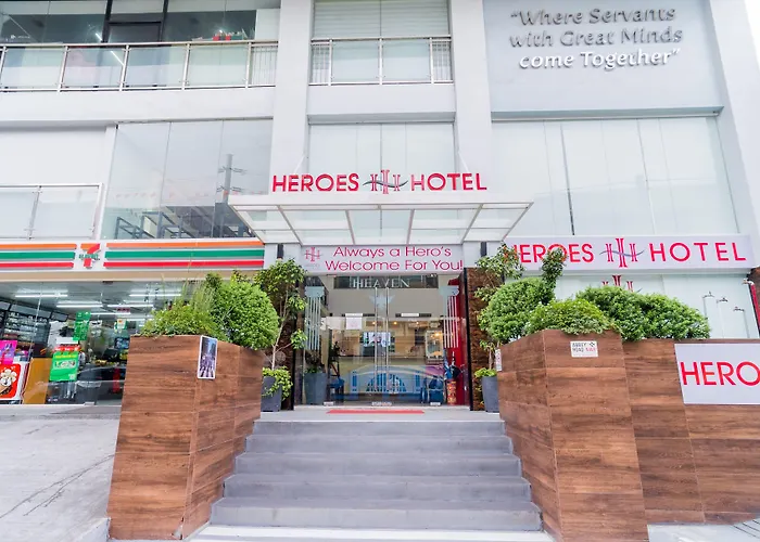 Heroes Hotel