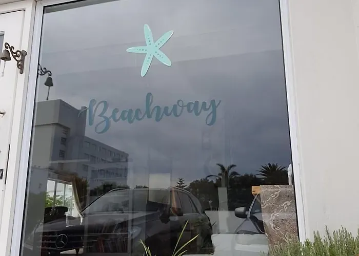 Dog friendly hotels Beachway Guesthouse