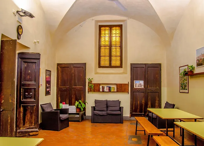 Hostel Santa Monaca