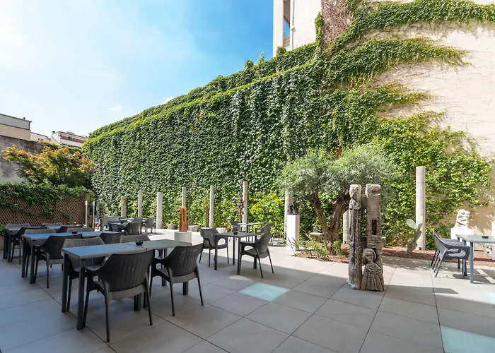 Hotels Close to Airport Milano Castello