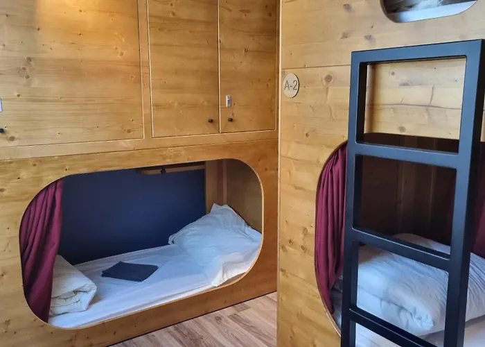 Chambre Hostel des combes