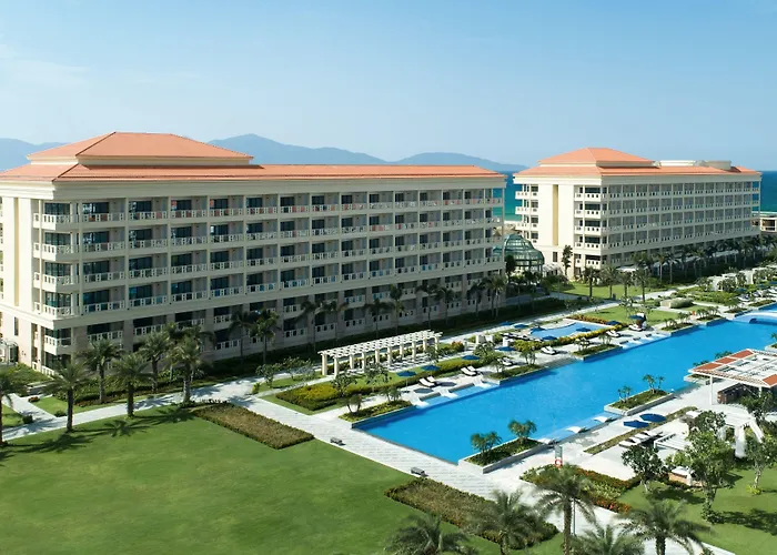 Sheraton Grand Danang Beach & Spa