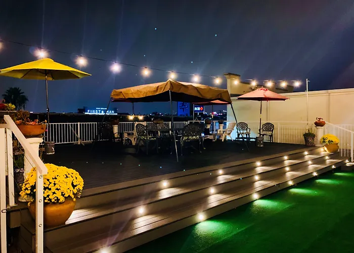 Melrose Hostel (Adults Only)