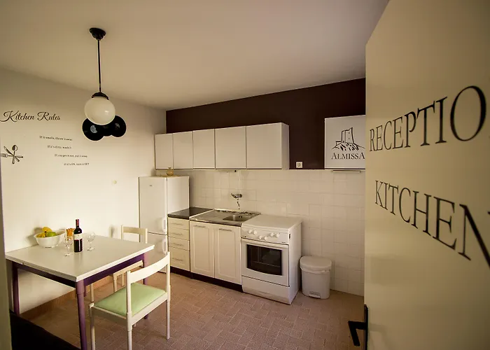 Hostel Omis