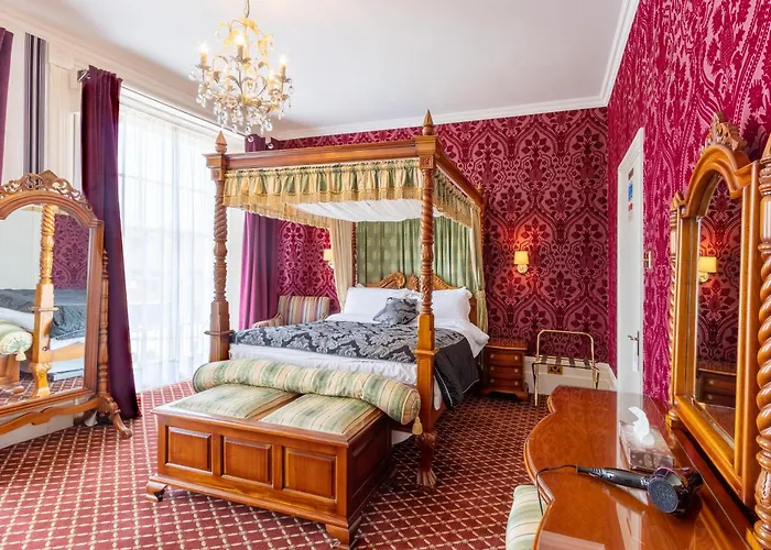 Hubert House Guesthouse