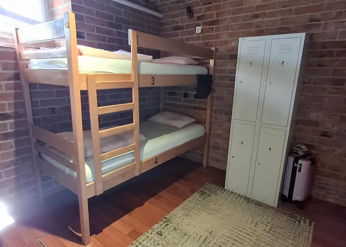 Palmers Lodge Hostel