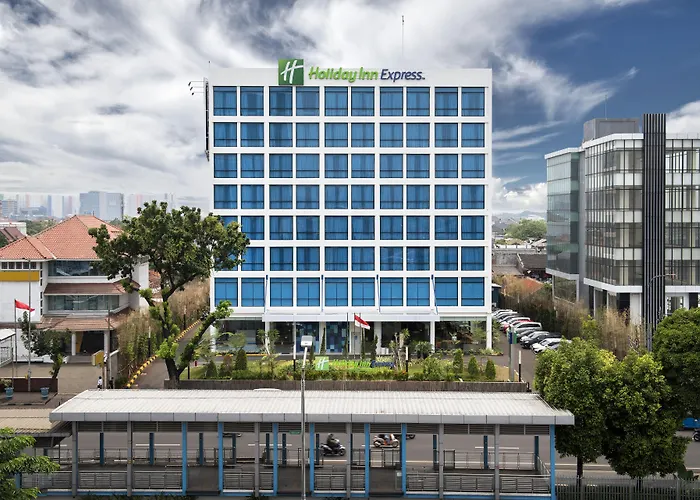 Holiday Inn Express Jakarta Matraman By Ihg