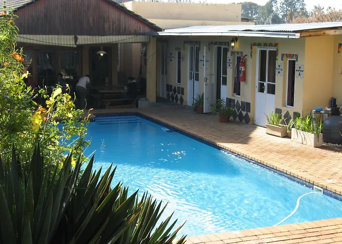 Accoustix Backpackers Hostel