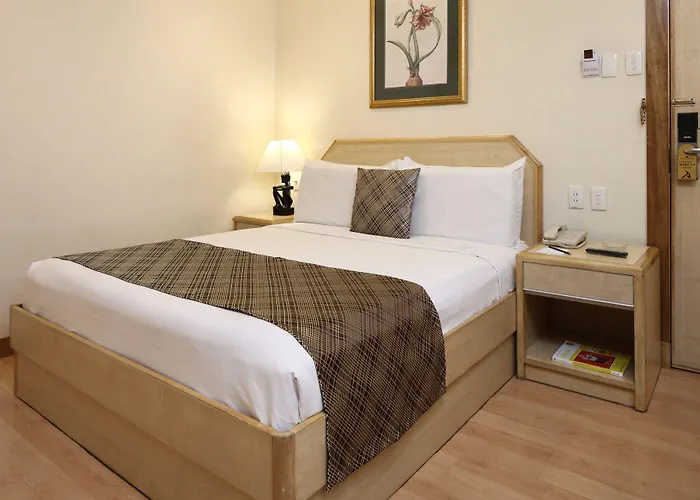 Spa Hotel: Manila Lotus Hotel