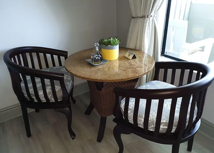 Hillside Guesthouse Umhlanga