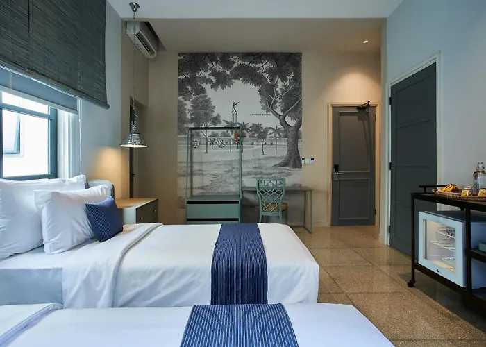 Lamandau House
