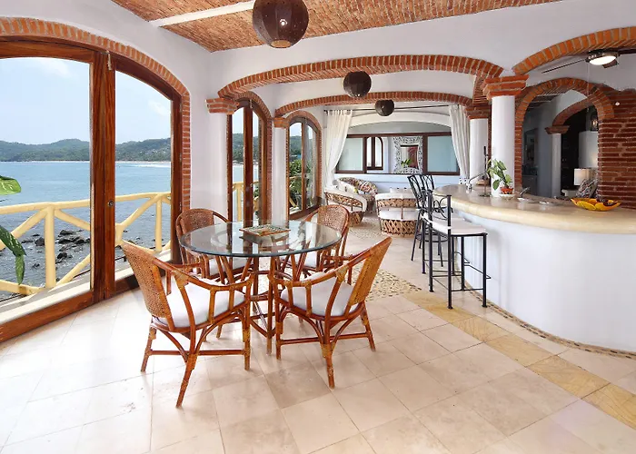 Hotel with view: Villa Amor