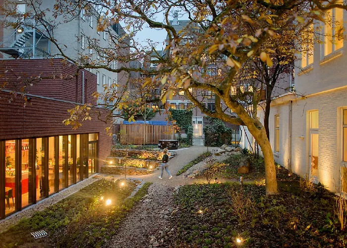 The Green Elephant Hostel & Spa