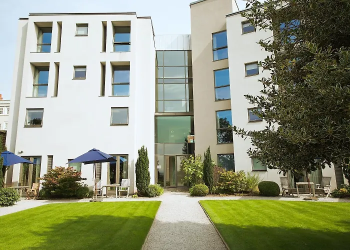 Romantic hotel: Hart'S Hotel