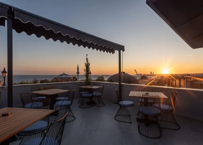 Central hotel: Bram Hotel Istanbul