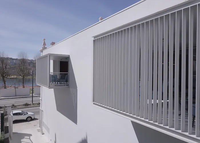 Zero Box Lodge Coimbra