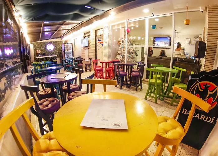 Urbana Hostel