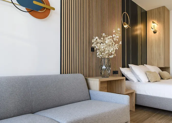 Via Mare Luxury Rooms