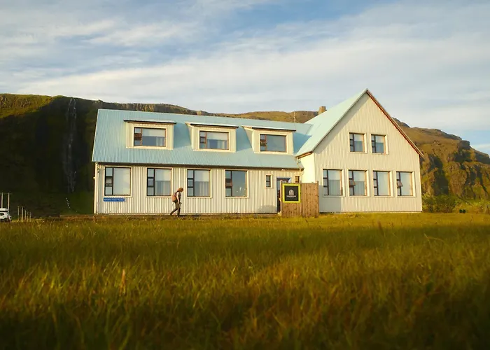 Paradise Cave Hostel & Guesthouse