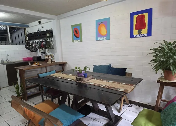 Pool House Hostel