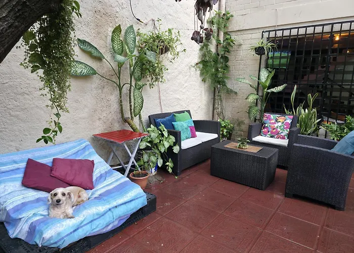 Pool House Hostel