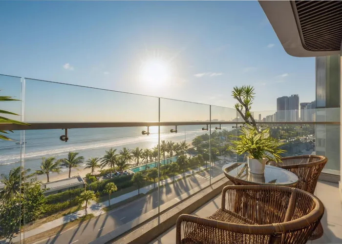 Peninsula Hotel Danang